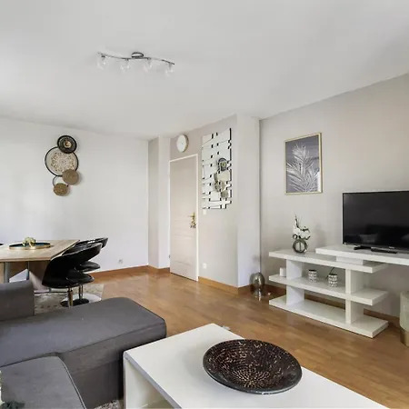 Appartement Le Jardin Secret Saint-Cyr-lʼÉcole
